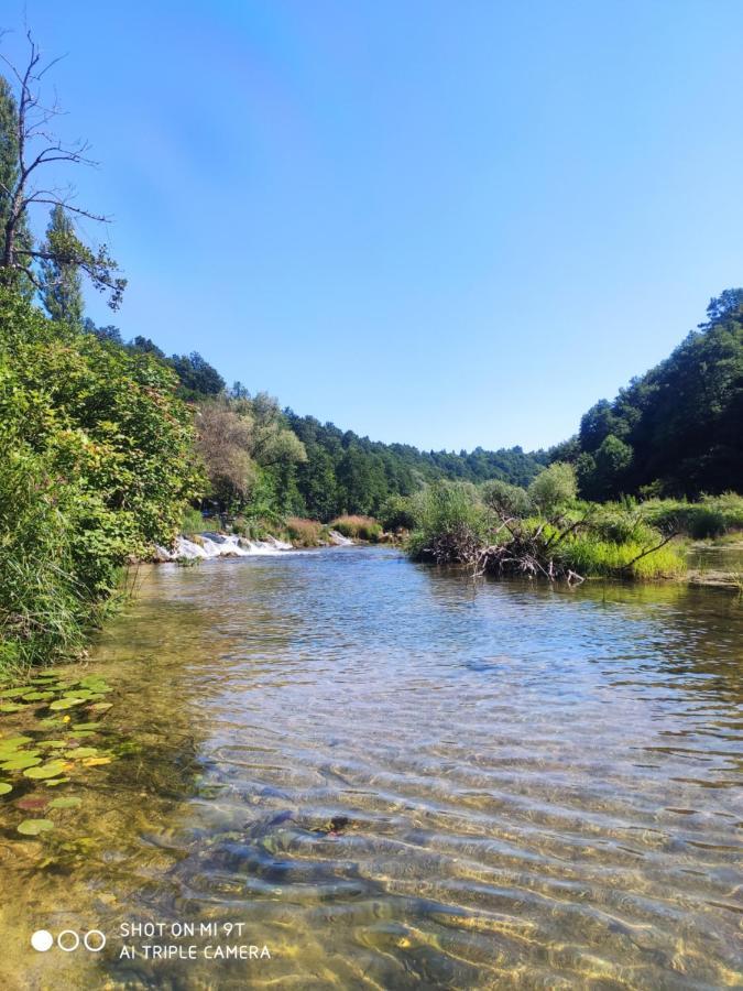 Smaragd River Near Rastoke & Plitvice Lakes Slunj Bagian luar foto