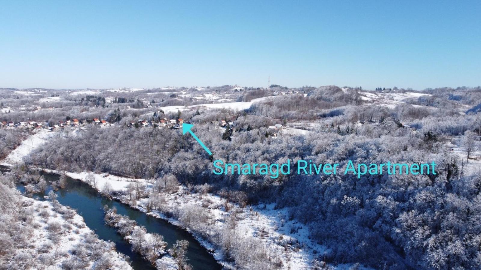 Smaragd River Near Rastoke & Plitvice Lakes Slunj Bagian luar foto