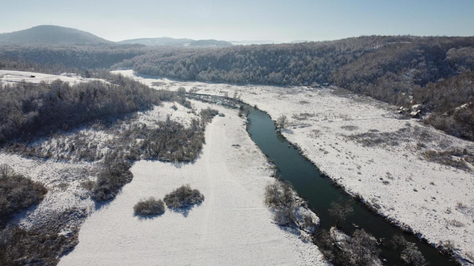 Smaragd River Near Rastoke & Plitvice Lakes Slunj Bagian luar foto