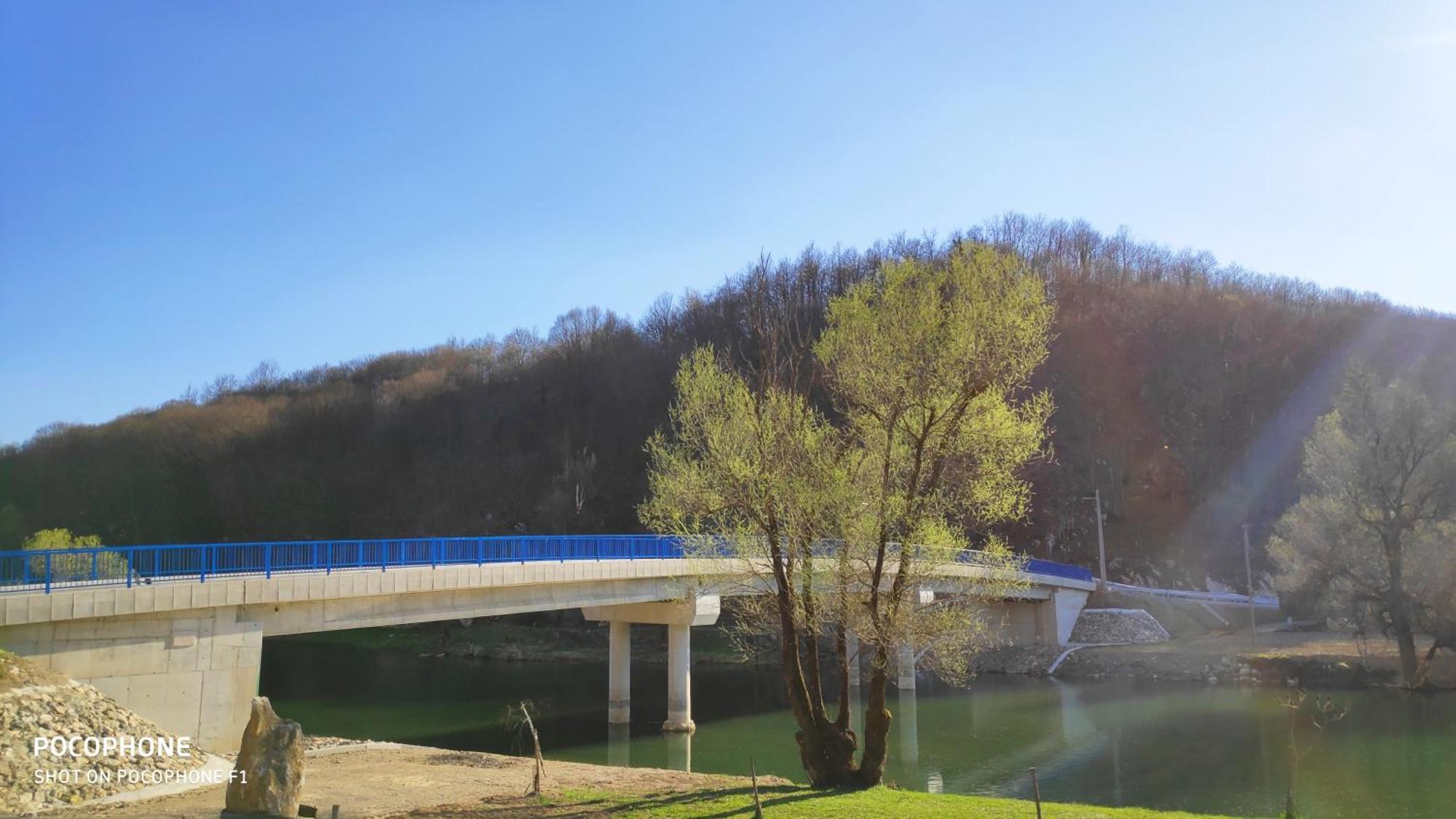 Smaragd River Near Rastoke & Plitvice Lakes Slunj Bagian luar foto