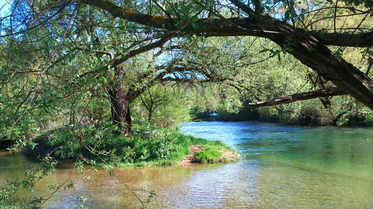 Smaragd River Near Rastoke & Plitvice Lakes Slunj Bagian luar foto