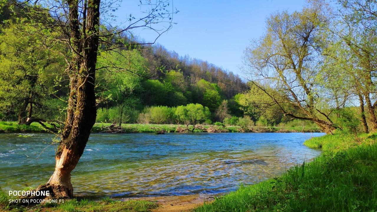 Smaragd River Near Rastoke & Plitvice Lakes Slunj Bagian luar foto