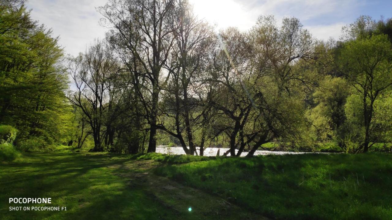 Smaragd River Near Rastoke & Plitvice Lakes Slunj Bagian luar foto